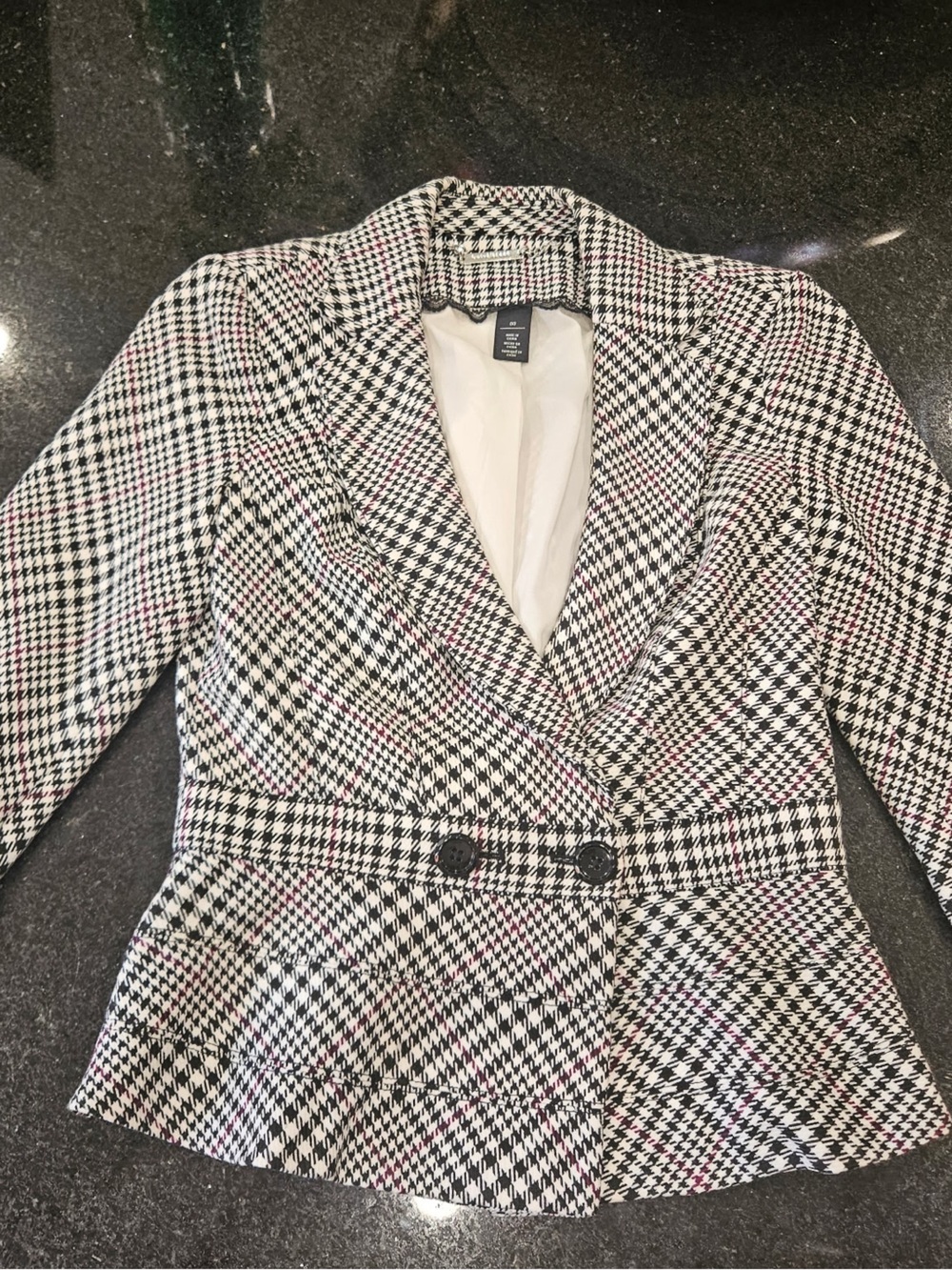 WHBM Classic Houndstooth Double-Button Blazer - Black & White